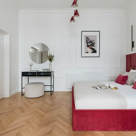 Pinot Noir - Loftaffair Apartamento Cracovia